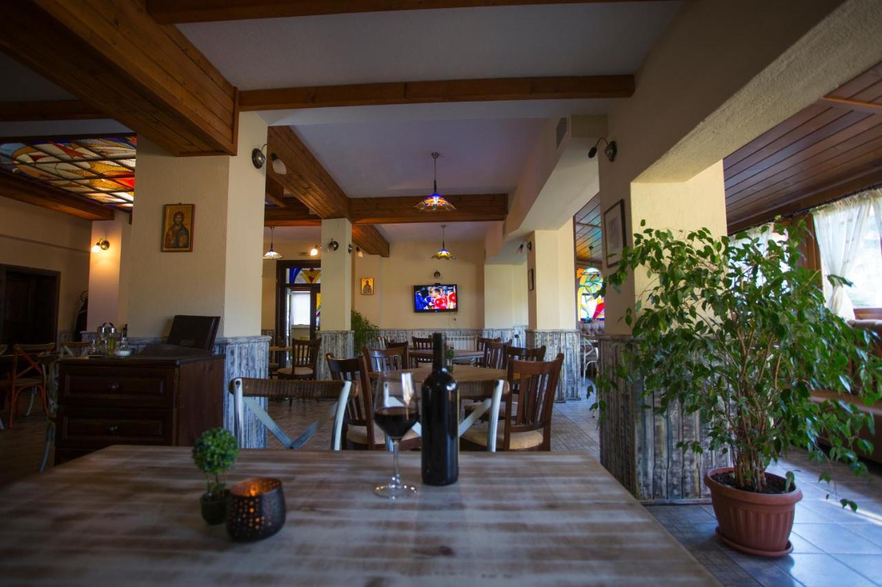 סנדנסקי Family Prim Hotel מראה חיצוני תמונה