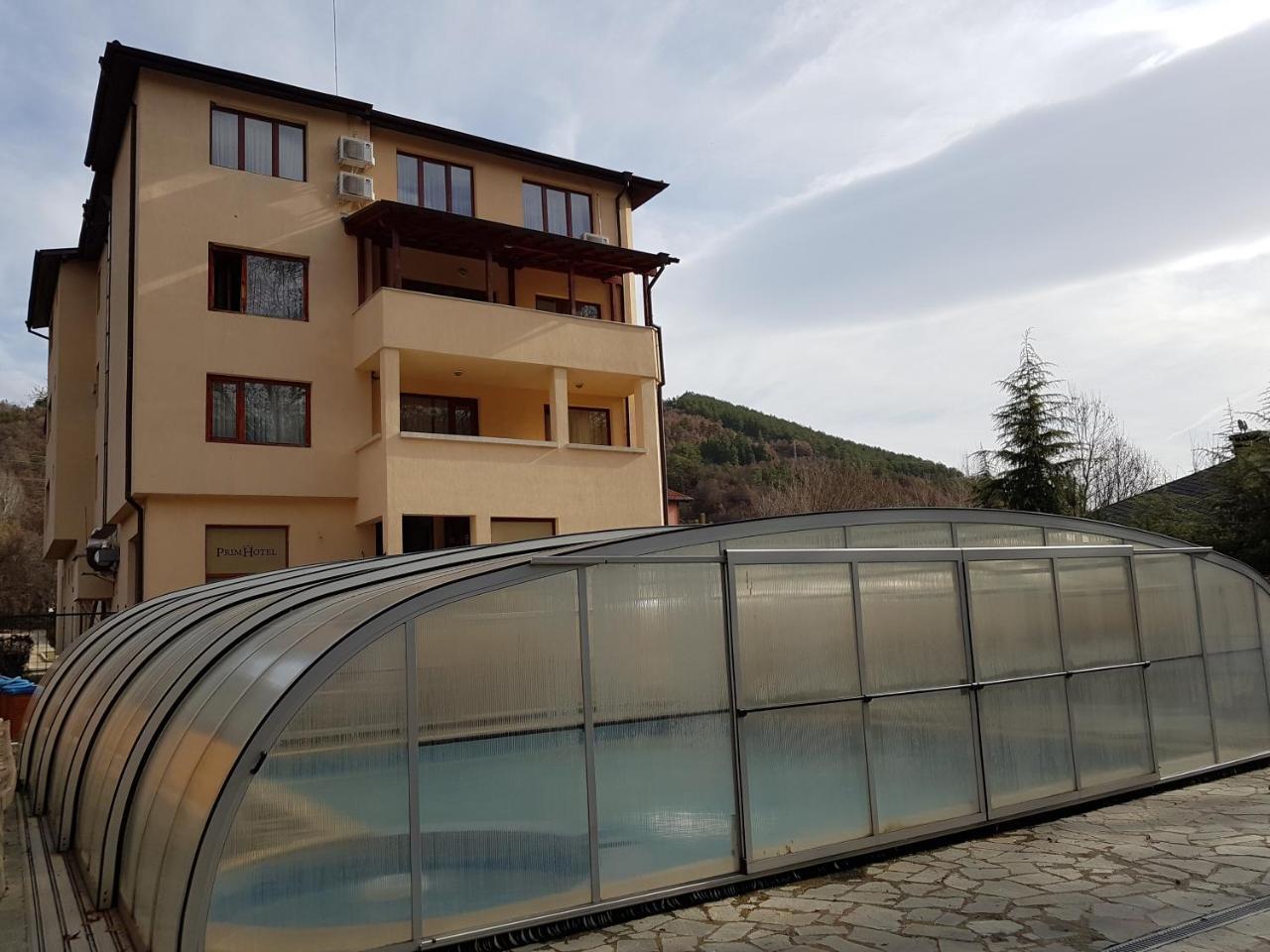 סנדנסקי Family Prim Hotel מראה חיצוני תמונה